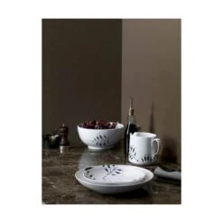 Royal Copenhagen Sort Mega Riflet Moderne Tallerken -Hjem Forsyninger 3990 26b06ce9 6ee9 4508 8bd1 505f40013d7e
